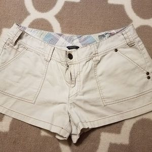 White Jean shorts from American Eagle